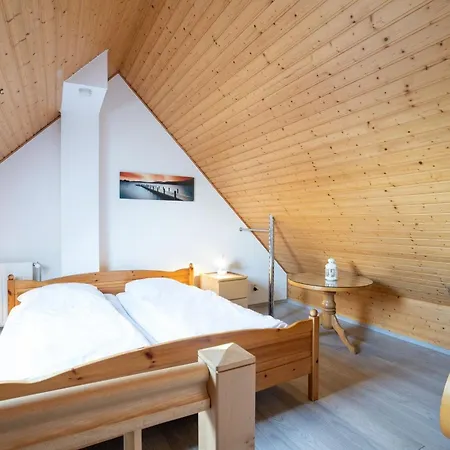 Lange Wiese- Rosengarten بيت للعطل داهم