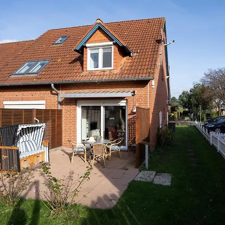 Lange Wiese- Rosengarten بيت للعطل